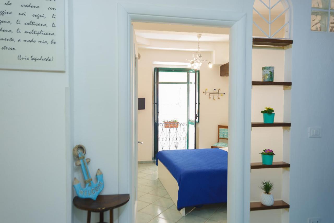 Ti Porto Al Centro Unforgettable Moments Apartment ซาแลร์โน ภายนอก รูปภาพ