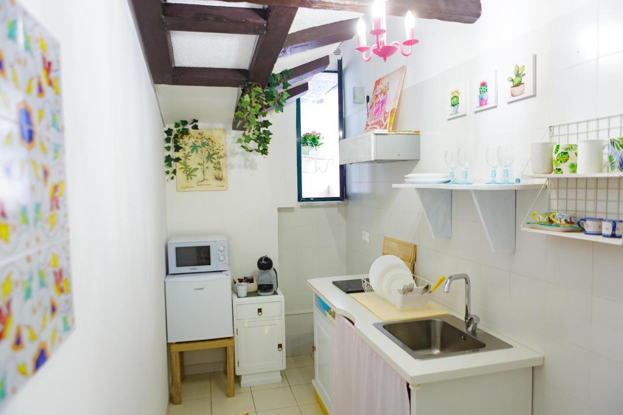 Ti Porto Al Centro Unforgettable Moments Apartment ซาแลร์โน ภายนอก รูปภาพ