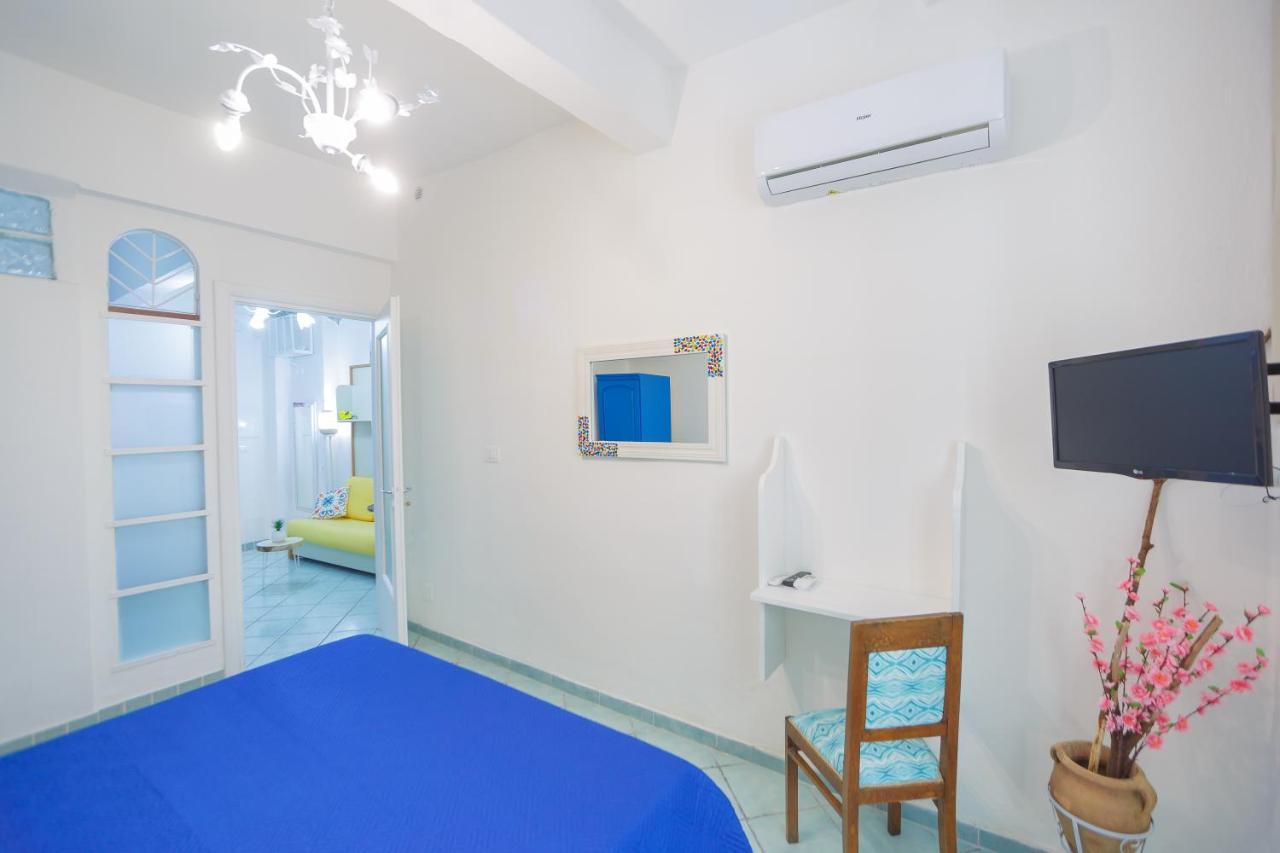 Ti Porto Al Centro Unforgettable Moments Apartment ซาแลร์โน ภายนอก รูปภาพ