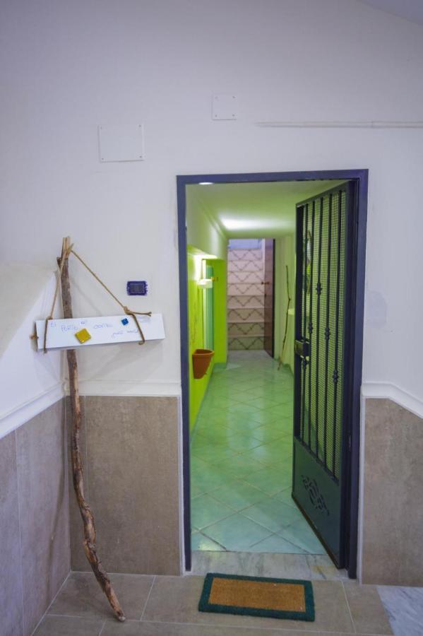 Ti Porto Al Centro Unforgettable Moments Apartment ซาแลร์โน ภายนอก รูปภาพ