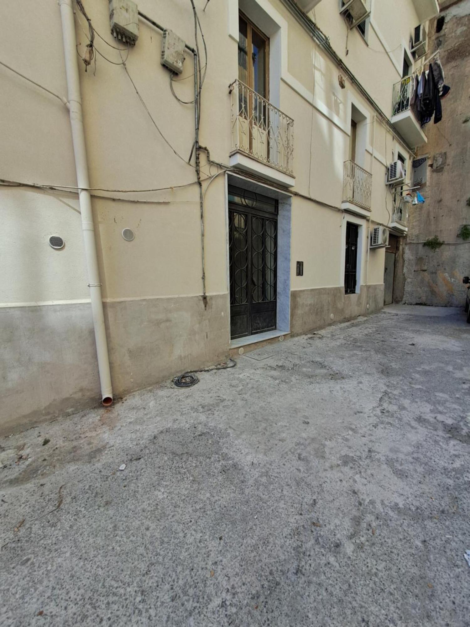 Ti Porto Al Centro Unforgettable Moments Apartment ซาแลร์โน ภายนอก รูปภาพ